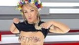 Обещание отрубить руки бандитской власти в Femen подкрепили голой грудью в прямом эфире. ВИДЕО.