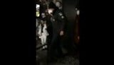 Поліція в Чернівцях нагрянула в караоке-бар, який працював всупереч локдауну. ВIДЕО