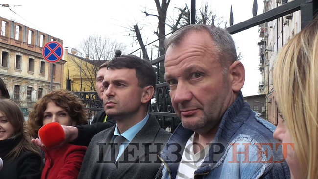 Бубенчик прибув у прокуратуру для отримання нової підозри 02