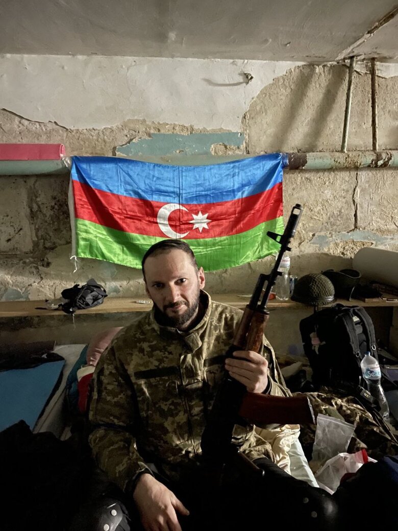 Азербайджанський доброволець Ріад Агаєв: Громадянства не прошу. Дайте посвідку на проживання, щоб хоча б контракт із ЗСУ підписати 07