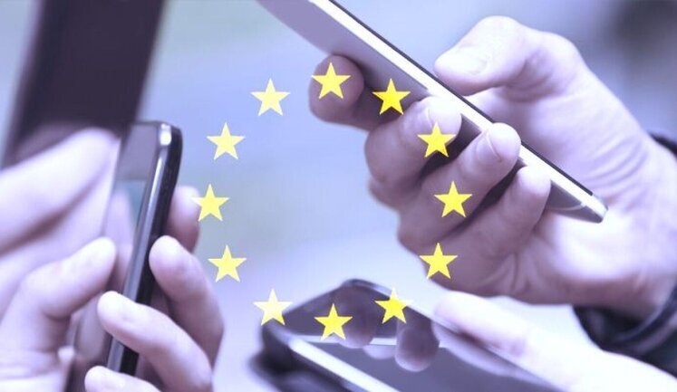 В МИД Польши предложили отменить роуминг для украинцев