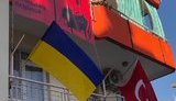 Баннер с требованием освободить Сенцова вывесили в "Украинском доме" в Анталии, - Климкин. ФОТОрепортаж