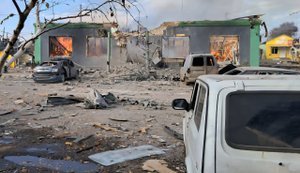 РФ атакувала Нікопольщину й Синельниківщину: у Покровській громаді двоє загиблих і четверо поранених, у Миколаївській - вже 9 постраждалих. ФОТОрепортаж