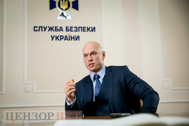 Завдання тролів - ініціювати інфохвилю, до якої масово приєднаються реальні користувачі, яких професійним жаргоном росіяни називають гарматним м’ясом, - Ілля Вітюк, начальник управління, департамент кібербезпеки СБУ 04