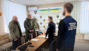 Зняв з розшуку в обмін на кросовер: посадовцю обласного ТЦК на Рівненщині повідомлено про підозру, - Офіс Генпрокурора. ФОТОрепортаж