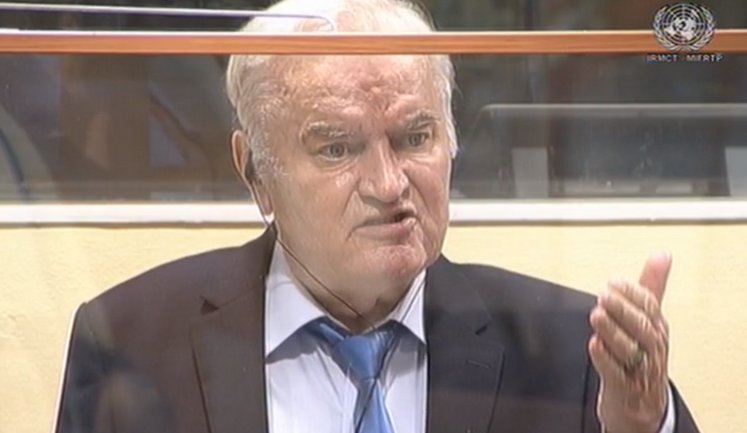 У Гаазі помер Ратко Младич, який отримав довічне за воєнні злочини у Сребрениці, - ЗМІ