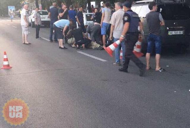 Две компании поссорились в Днепре - два человека убито, четверо ранены, - Нацполиция 05 Две компании поссорились в Днепре - два человека убито, четверо ранены, - Нацполиция 05