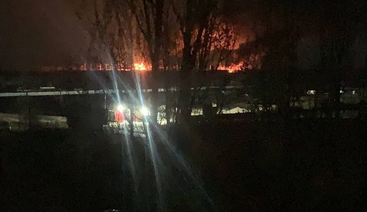 Дрони атакували Алчевськ: під ударом металургійний комбінат та підстанція. ФОТОрепортаж