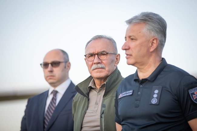 Ukraine sends five tonnes of humanitarian aid to Lebanon 03