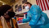 США не планують повертатися до локдауну, попри зростання заражень "дельта"-штамом, - головний інфекціоніст Фаучі