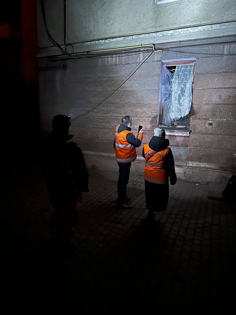 Ворожі атаки за ніч: поранений чоловік і перебої з електрикою