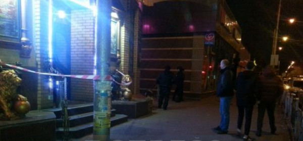 Во время драки в киевском ресторане убили военнослужащего: полиция ищет злоумышленника 01 Во время драки в киевском ресторане убили военнослужащего: полиция ищет злоумышленника 01