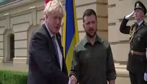 Джонсон прибув в Київ з раптовим візитом. ВIДЕО