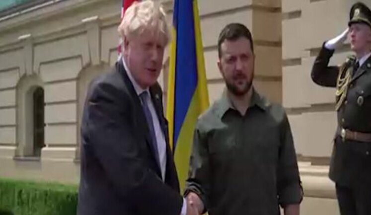 Джонсон прибув в Київ з раптовим візитом. ВIДЕО