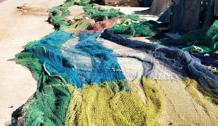 Рибалки з Європи передають в Україну старі сітки для захисту від російських дронів, - The Guardian