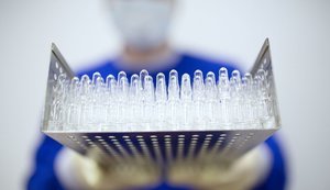 Україна отримала від початку пандемії 24,7 млн ​​доз вакцин від COVID-19, використала близько 12,3 млн доз