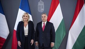 Ле Пен може об’єднатись з Орбаном у Європарламенті, - Bloomberg