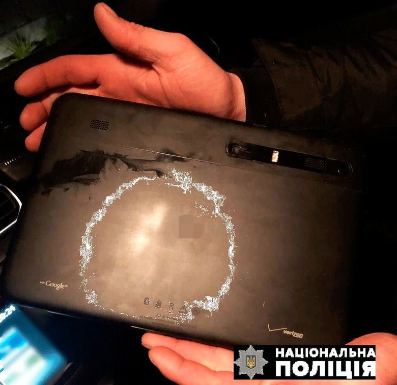 На Рівненщині затримали можливого російського корегувальника, який місяць прожив у землянці в лісі, - поліція 03
