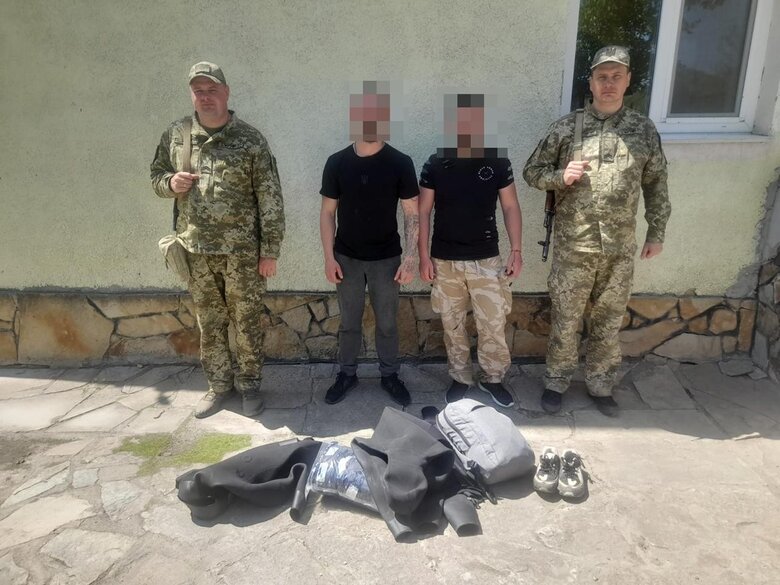 Двоє вінничан у гідрокостюмах намагалися переплисти Дністер до Молдови
