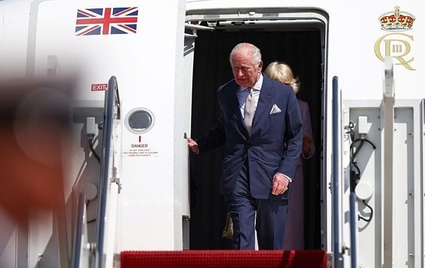 Чарльз III прибув до США