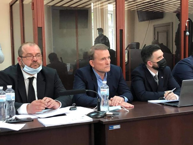 Адвокат Медведчука Скидан також представляє потерпілих у справі Бузини 01