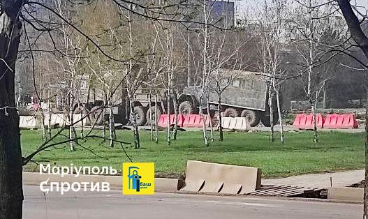 В оккупированном Мариуполе замечены очередные перемещения тяжелой техники, - Андрющенко 04