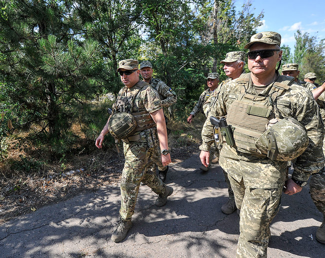 Росія розглядає Азово-Чорноморський регіон як важливий плацдарм для своєї подальшої експансії, - Турчинов 06