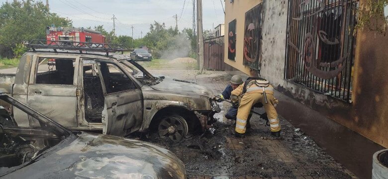 Війська РФ ударили з РСЗВ по Лиману, щонайменше шестеро загиблих та 5 поранених, - ОВА (оновлено) 13