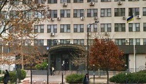 Одесского таможенника задержанного за взятку, освободили из-под стражи под залог