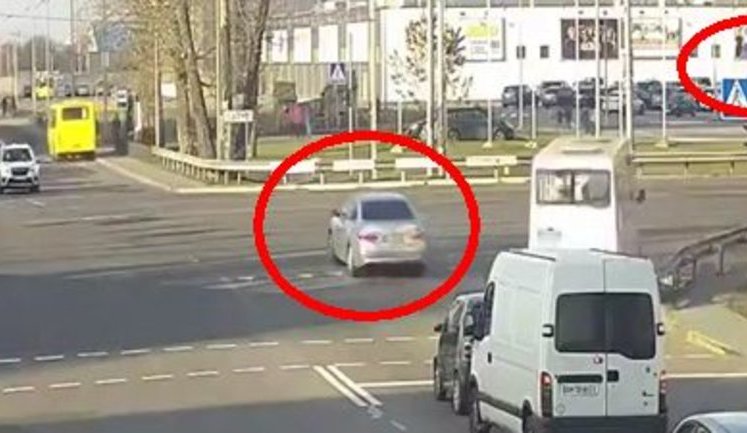 Police investigating road accident involving children ombudsperson Kuleba in Kyiv region. VIDEO&PHOTOS