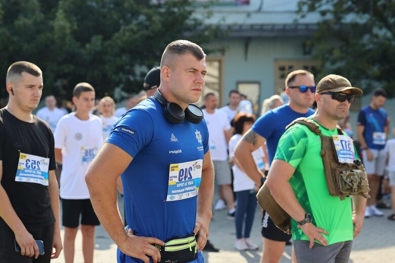 Забіг у пам’ять про полеглих захисників України відбувся в Ужгороді 02