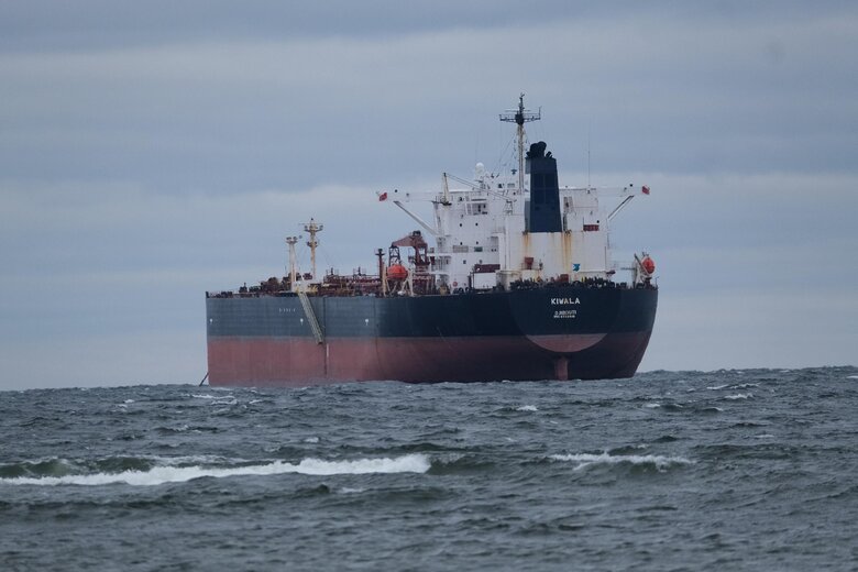 Russian shadow fleet tanker Kiwala detained in Estonia