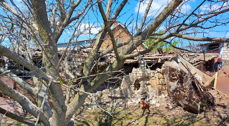 Наслідки ворожих обстрілів Херсонщини 04 Наслідки ворожих обстрілів Херсонщини 04