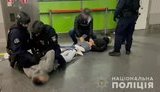 Міграційна поліція затримала групу іноземців за позбавлення волі та розбійний напад на блогерку з Ірану. ВІДЕО+ФОТОрепортаж
