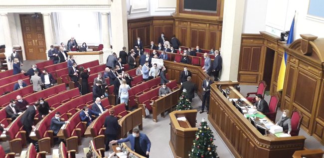 Шкарлет нелегитимный министр: нардепы ЕС протестовали против возможного кнопкодавства при назначении министра образования 02