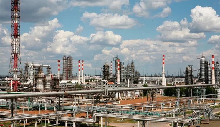 SOF hit Volgograd refinery: its work was stopped