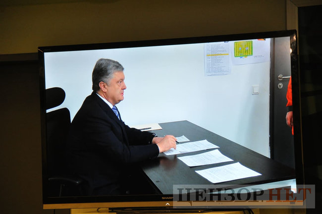 Порошенко сдал анализы на НСК Олимпийский 04