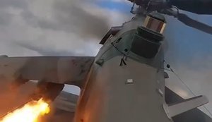 Український вертоліт Мі-24 відпрацював по позиціях ворога некерованими ракетами С-8. ВIДЕО
