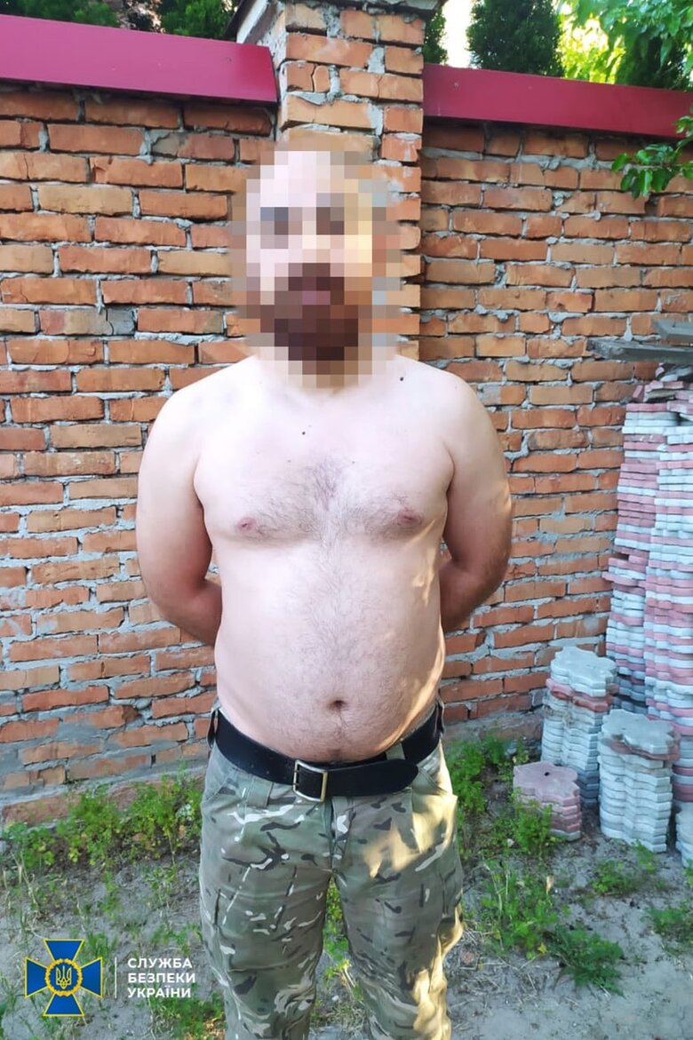 Знешкоджено банду, яка діяла у Києві під виглядом добровольчого батальйону, - СБУ 04