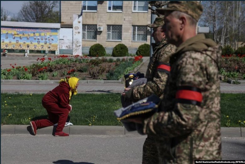 На Кіровоградщині попрощалися з двома братами-захисниками