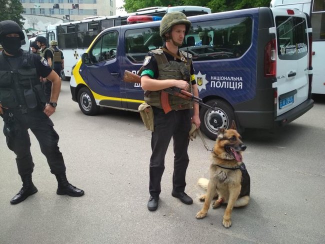 Police hold drills in Kyiv, ask residents to remain calm and be receptive to temporary inconveniences 02