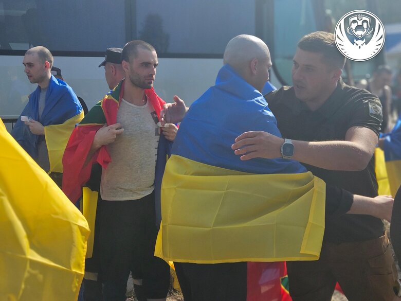звільнені полонені