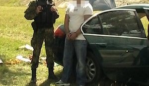 На Сумщине милиция задержала автомобиль с 30 кг взрывчатки. ФОТОрепортаж