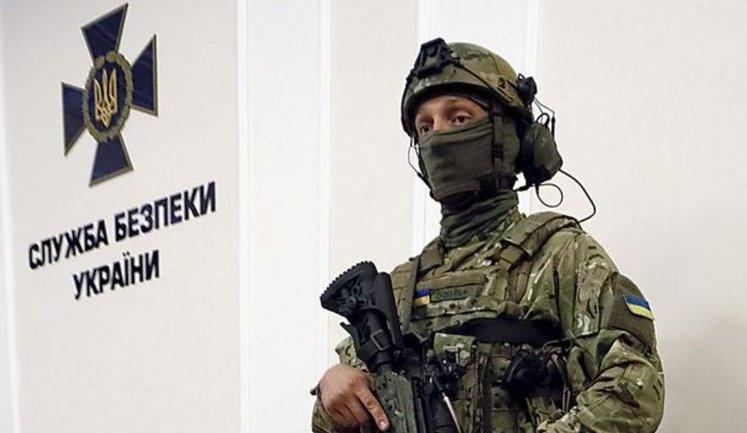 На Рівненщині в результаті зіткнення між співробітниками СБУ та копачами бурштину поранення отримали 5 місцевих і 3 правоохоронців