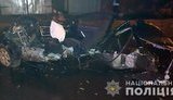 Автомобіль від удару розірвало на частини: в Чернігові підліток на машині діда врізався в дерево, четверо загиблих. ФОТОрепортаж