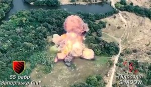 Ukrainian soldiers successfully attacked position of enemy’s BM-21 "Hrad" MLRS near Yasynuvata. VIDEO
