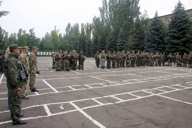 мариуполь военные военнослужащие батальон ато