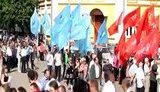 Антифашистский митинг "по-житомирски": согнали на центральную площадь студентов и выдали флаги. ВИДЕО