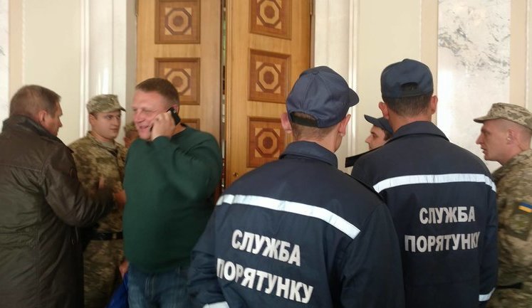 Break announced in Rada due to smoke. PHOTOS