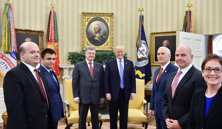 Візит Порошенка в США: Президент за один день провів 8 важливих зустрічей на високому рівні. ФОТОрепортаж